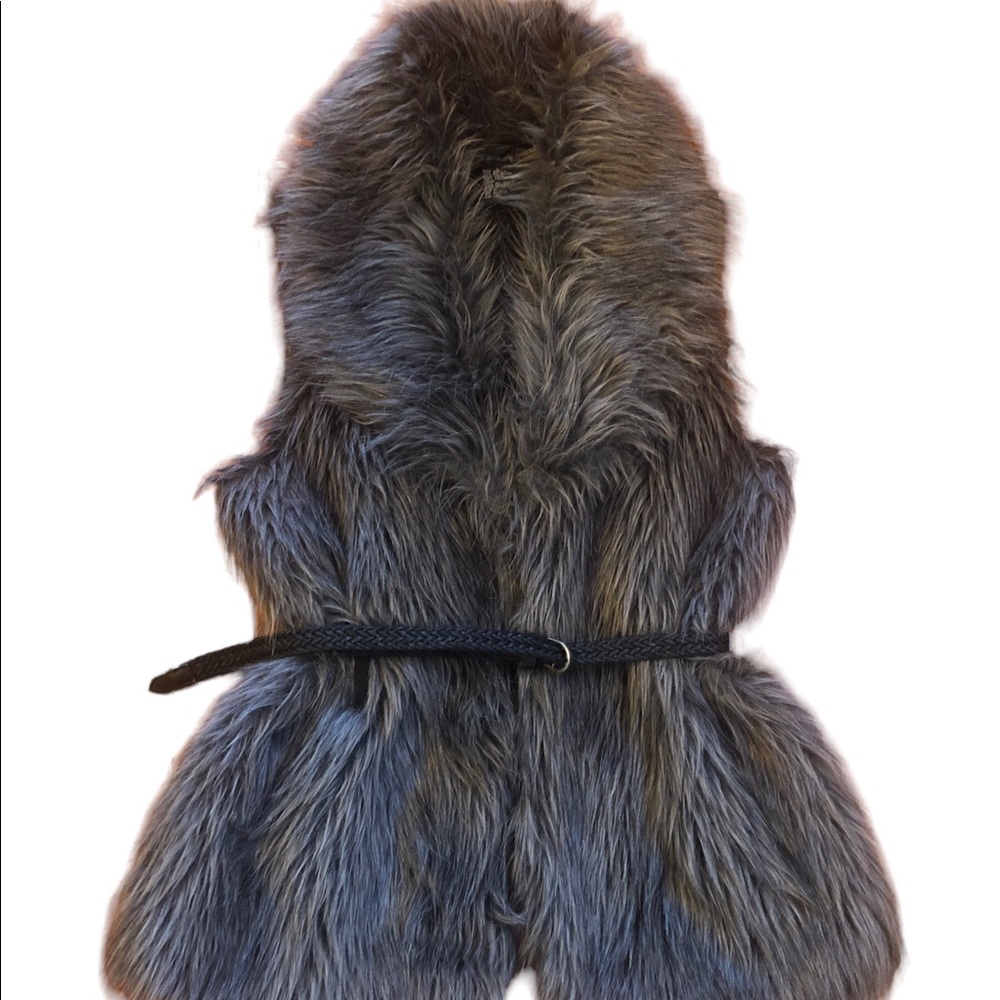 Taxi Womens Lightweight soft fur vest Size Large Grey color daily wear casual